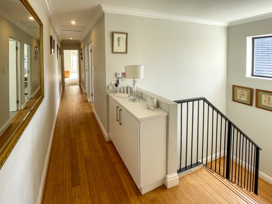 3 Bedroom Property for Sale in Claremont Western Cape